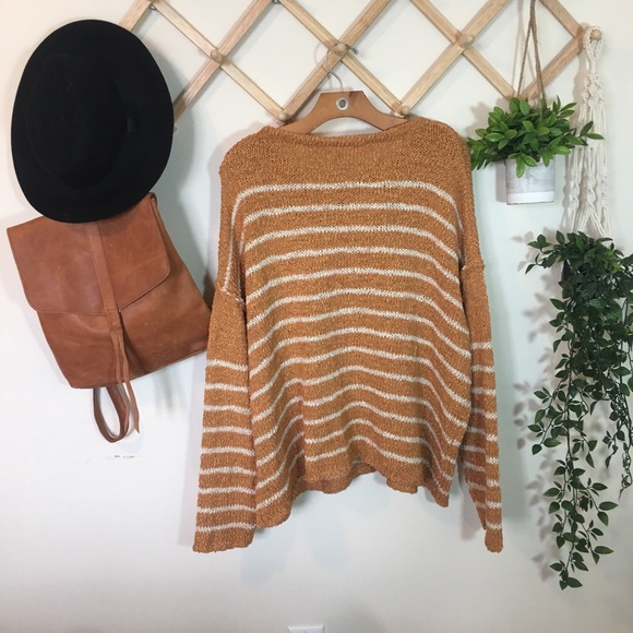 Easel | Striped Sweater W16 - Picture 2 of 8
